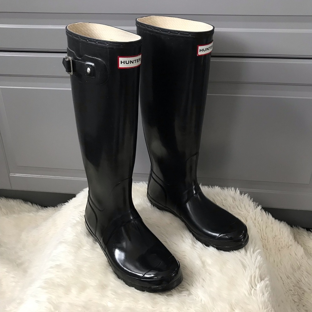 Hunter Glossy Black Woman’s Knee High Tall Boots 8